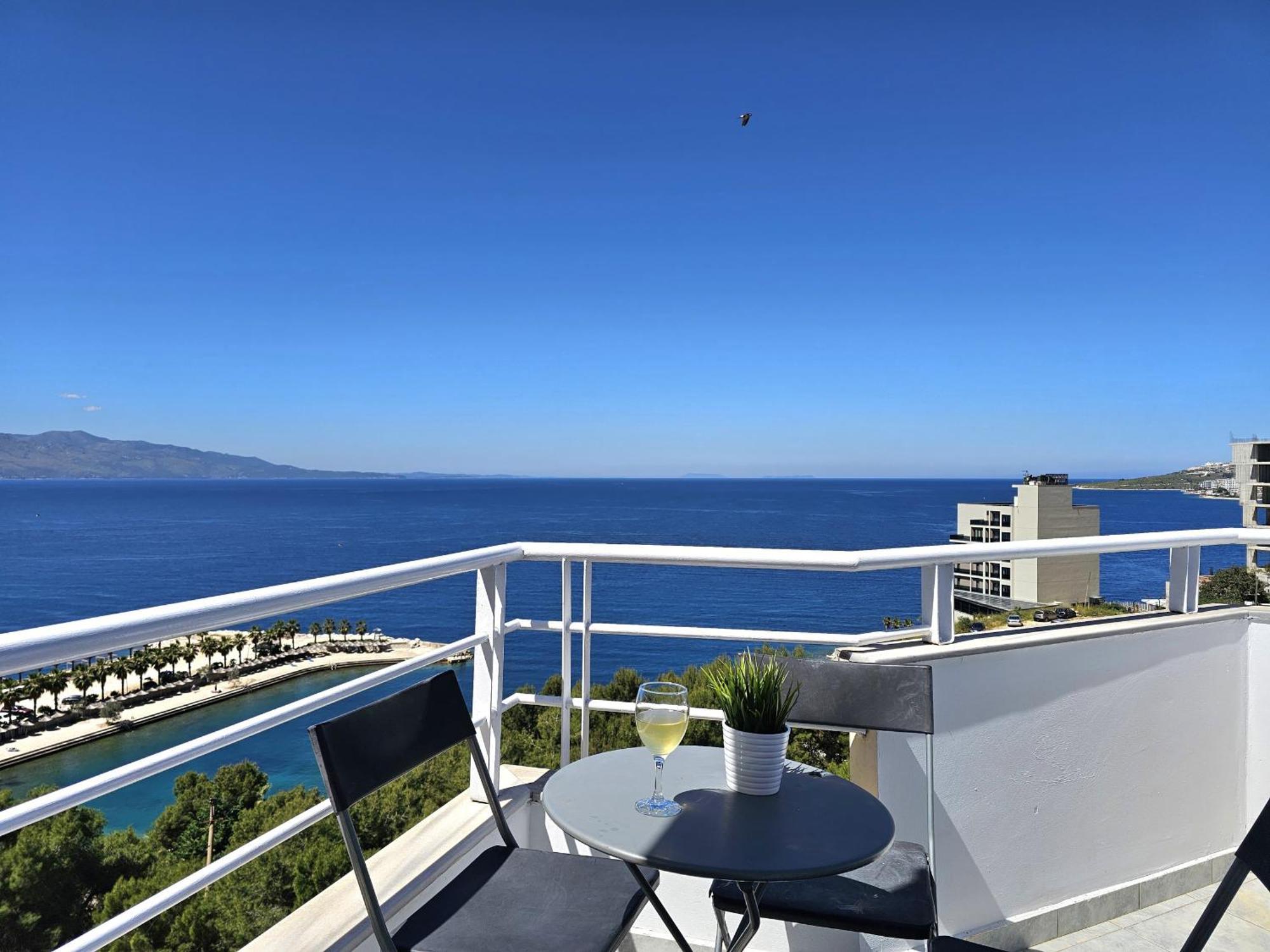 Blue Apartment Sarandë Exteriér fotografie